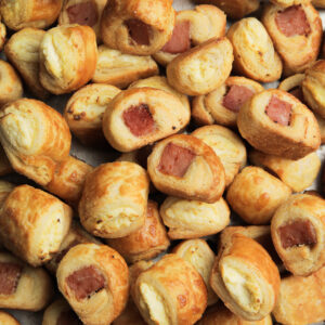 PASAPALOS DE HOJALDRE